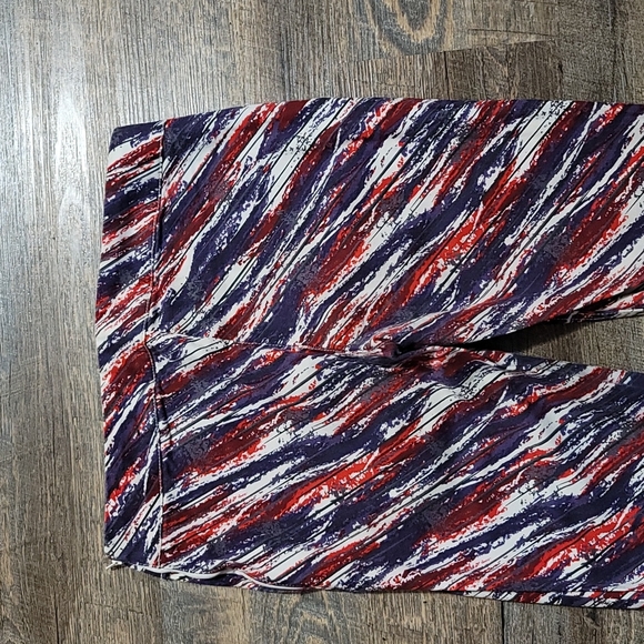 Gently Loved woman's pants multicolor pattern size 7 made by G21 side zip skinny - Picture 11 of 15